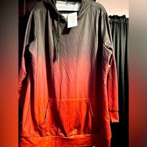 Bloomchic Hoodie long sleeve hombre size 18/30 NWT